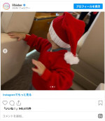 サンタ帽をかぶった1歳の息子ジャック・ブルースの姿をシェア　※「ジャスティン・ビーバー」インスタグラム