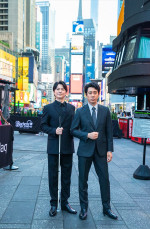 スペシャルドラマ『ラストマン－全盲の捜査官－ FAKE／TRUTH』、福山雅治＆大泉洋NYロケオフショット