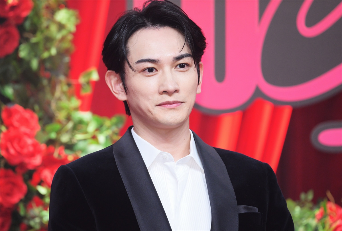 竹内涼真＆町田啓太、W主演作世界配信への心境語る「飛んでけ！って感じ」「万感の思い」