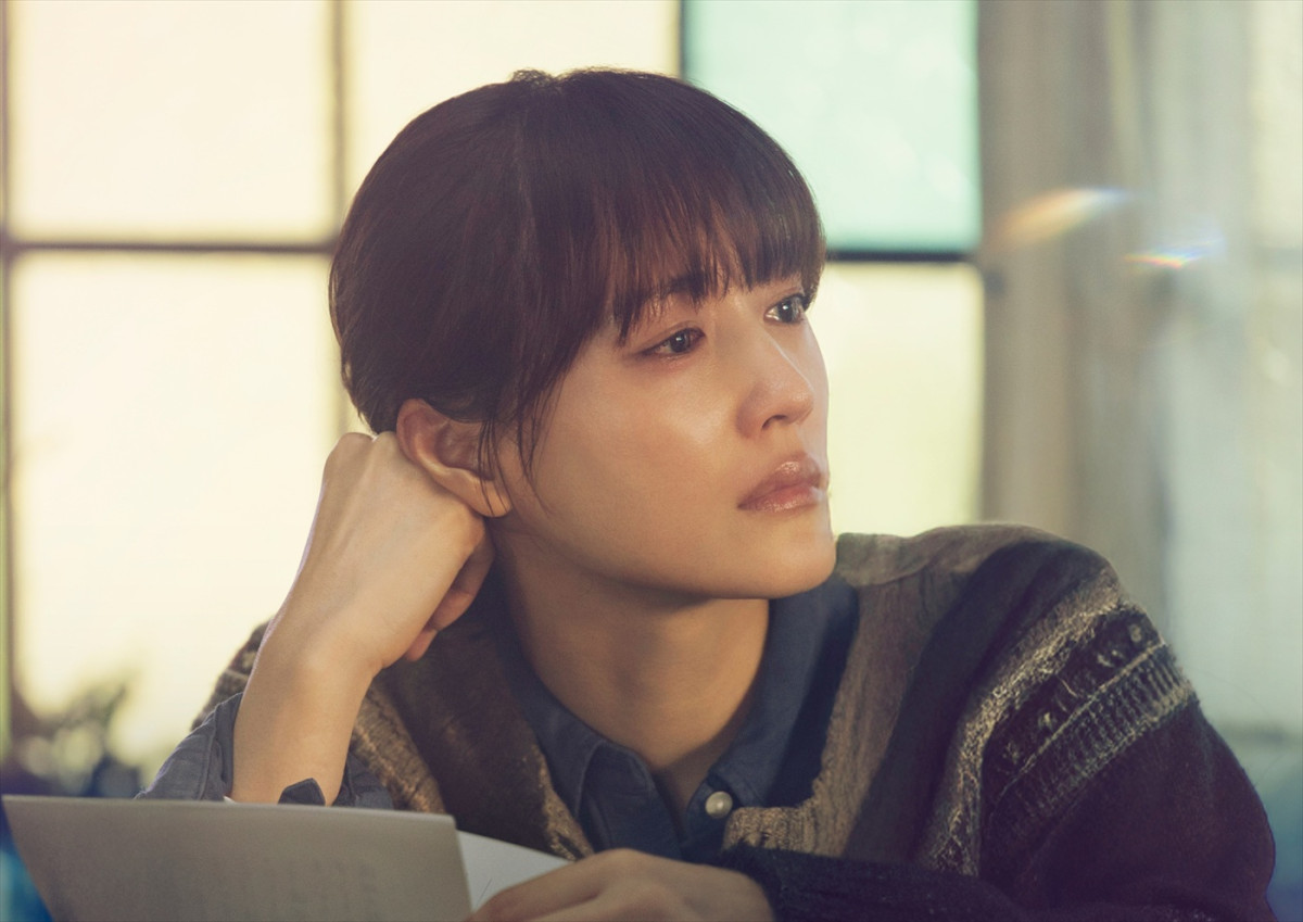 綾瀬はるか「脚本を読んだ時に涙が止まらなかった」　奇跡の実話を映画化した『人はなぜラブレターを書くのか』26年4.17公開