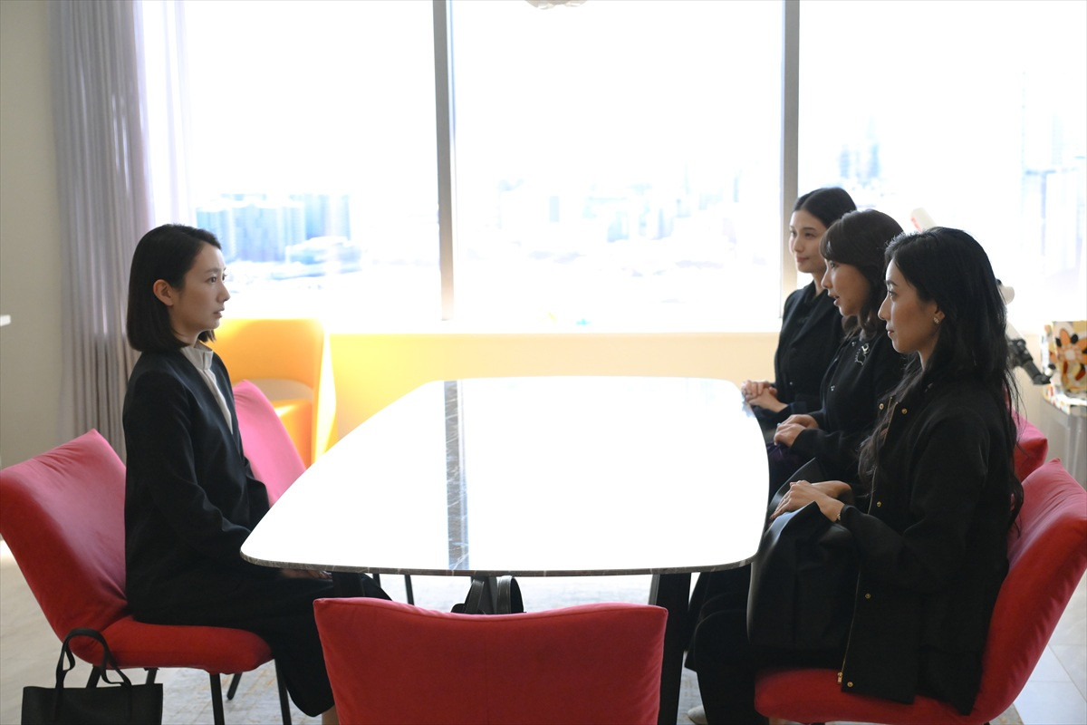 『フェイクマミー』第9話 “薫”波瑠、報道後も“茉海恵”川栄李奈にウソを突き通すことを提案