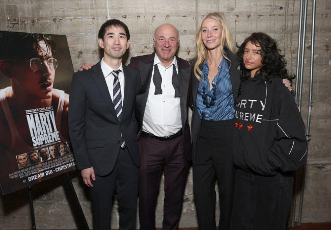 映画『マーティ・シュプリーム 世界をつかめ』LAプレミアよりオフショット