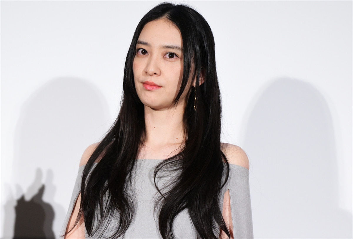 佐藤健、『るろ剣』キャストで再集合も唯一の未婚をいじられる　解散のワーナージャパンに感謝＆再会を熱望