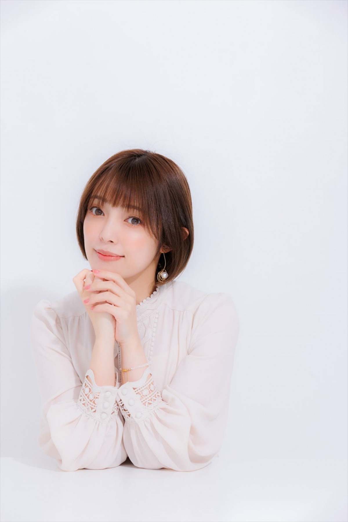 早見沙織が主人公に！　アニメ『雨と君と』2025年7月放送開始