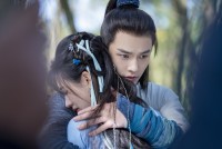（左から）ヒロイン役のヤン・ユートン、主人公・李逍遥を演じたホー・ユー