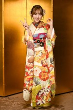 本田望結、20歳の振袖姿をお披露目！