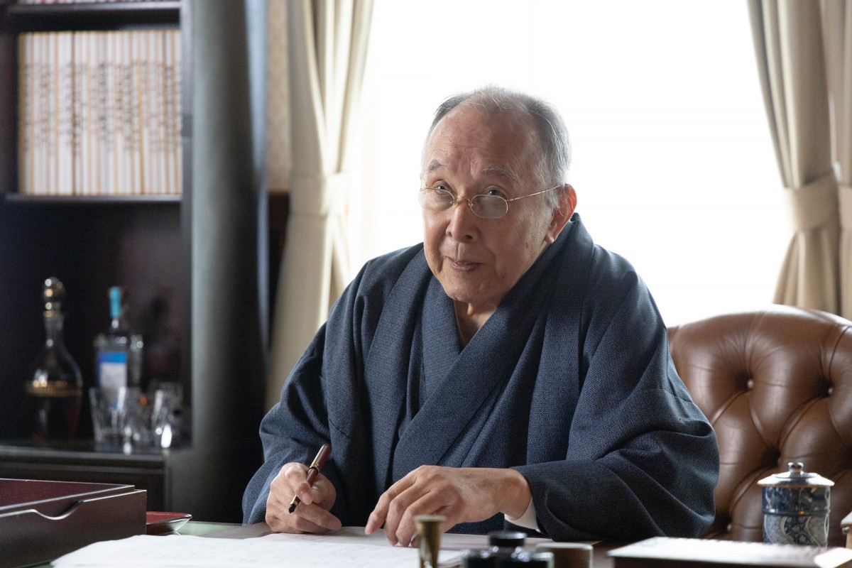 『相続探偵』初回　“灰江”赤楚衛ニ、飄々キャラから一転の激怒に反響「かっこいい…」「新境地」