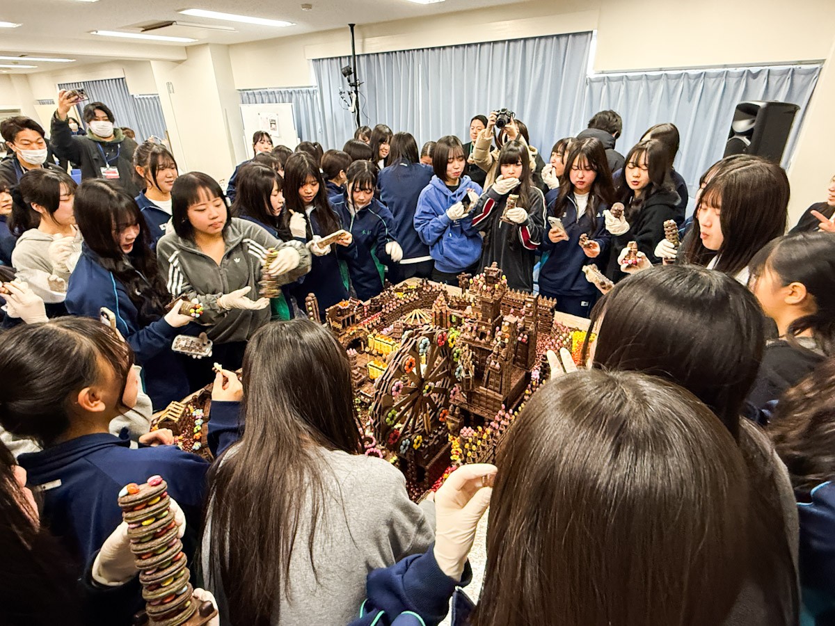 20250121_「大きな大きなお菓子の遊園地キット」メディアお披露目イベント