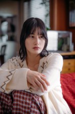 土曜ドラマ『地震のあとで』第1話「UFOが釧路に降りる」に出演する橋本愛