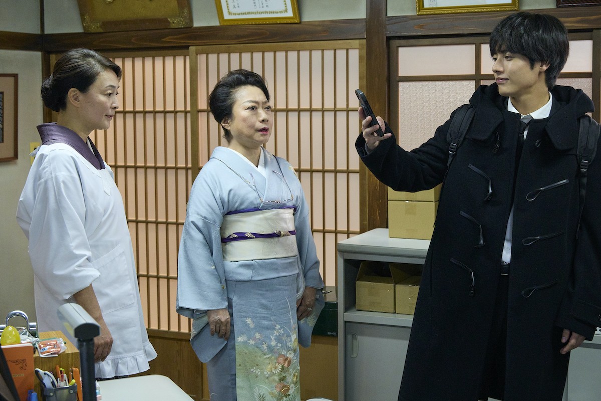 『相続探偵』第4話“灰江”赤楚衛ニ、有名和菓子職人の遺言書を調査するため京都へ