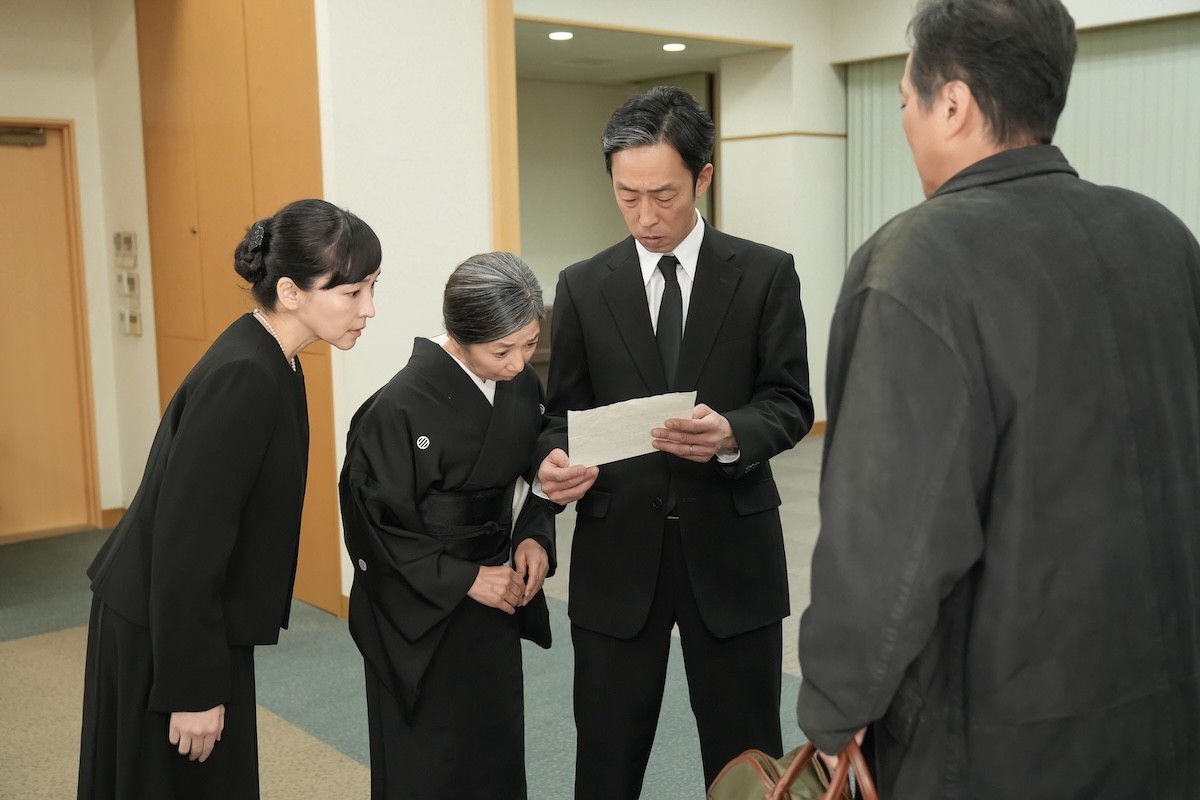 『おむすび』永吉のお通夜に“ご本人”続々登場　ネット泣き笑い「反則w」「何でこんな笑えるの」「素晴らしい見送り」