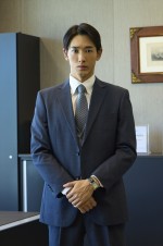 ドラマ『復讐カレシ～溺愛社長の顔にはウラがある～』に出演する近藤頌利