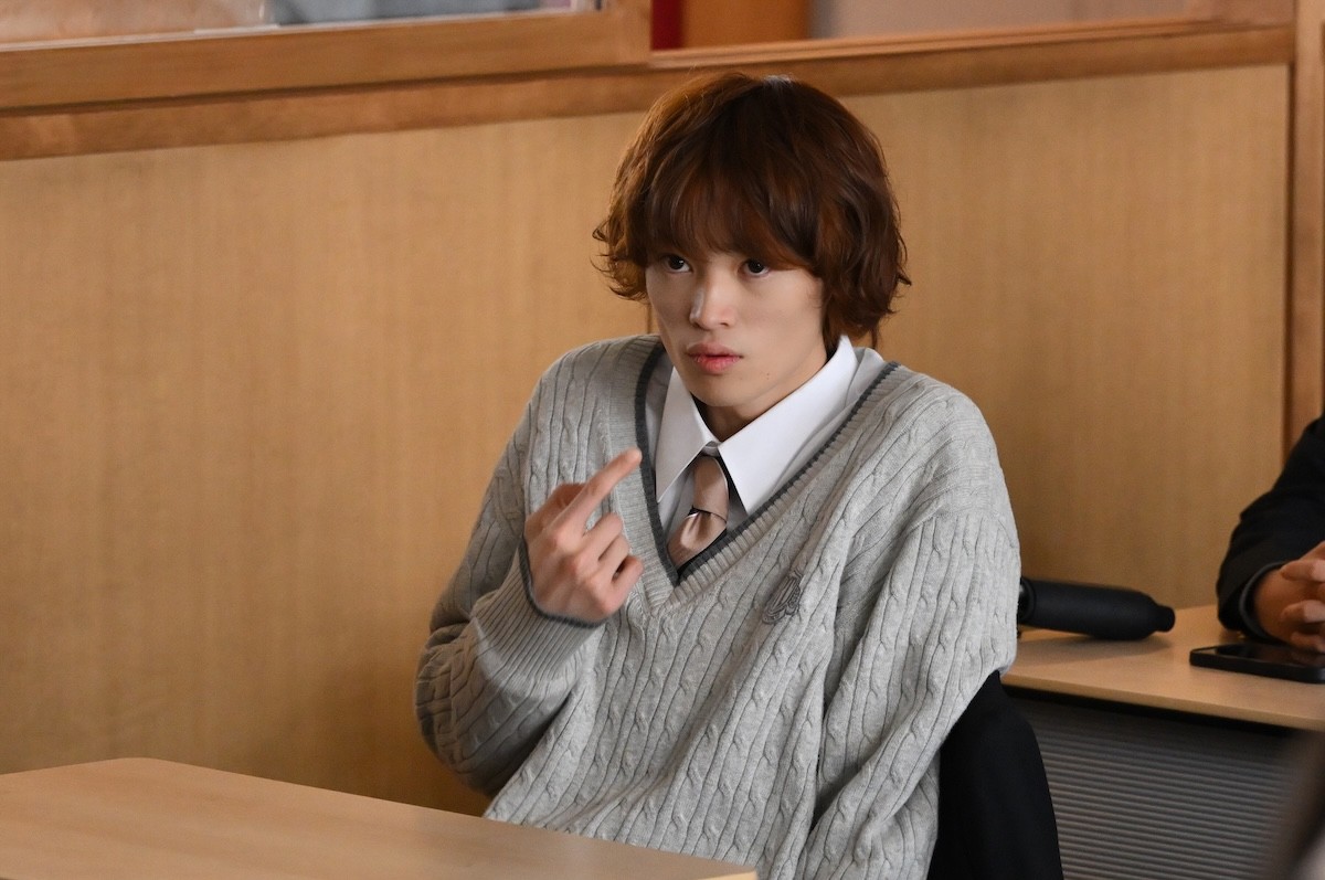 『御上先生』“御上”松坂桃李、意外な人物との接点が判明　ネット衝撃「流石に予想外」「超重要人物」