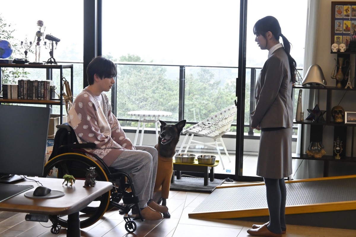 『問題物件』第6話“犬頭”上川隆也＆“恵美⼦”内田理央、新興宗教団体が住み着くアパートに潜入