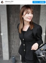 新山千春、卒業式ショット　※「新山千春」インスタグラム
