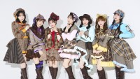 FRUITS ZIPPER（左から）鎮西寿々歌、仲川瑠夏、月足天音、松本かれん、櫻井優衣、早瀬ノエル、真中まな
