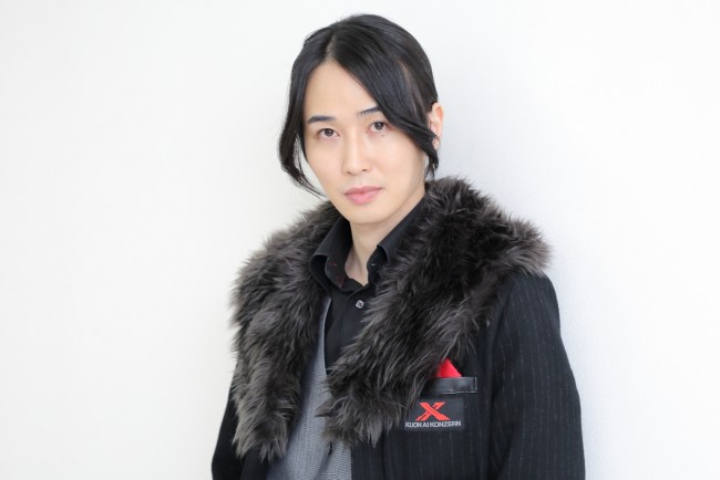 写真）『ゴジュウジャー』吠の兄“クオン”演じるカルマ 100万人超