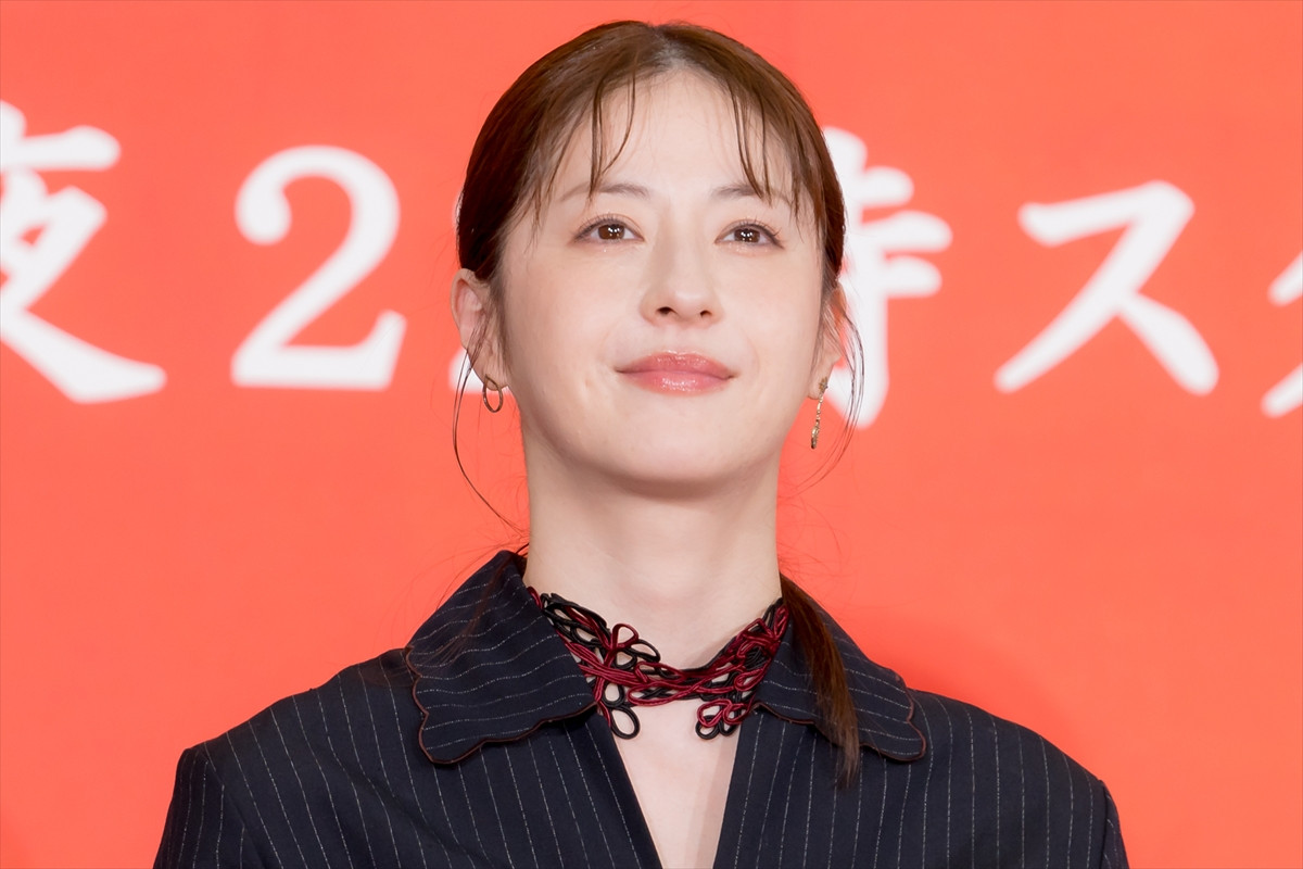 佐野晶哉、座長の松本若菜は「かっこいいし頼もしい」　現場での気遣いも明かす