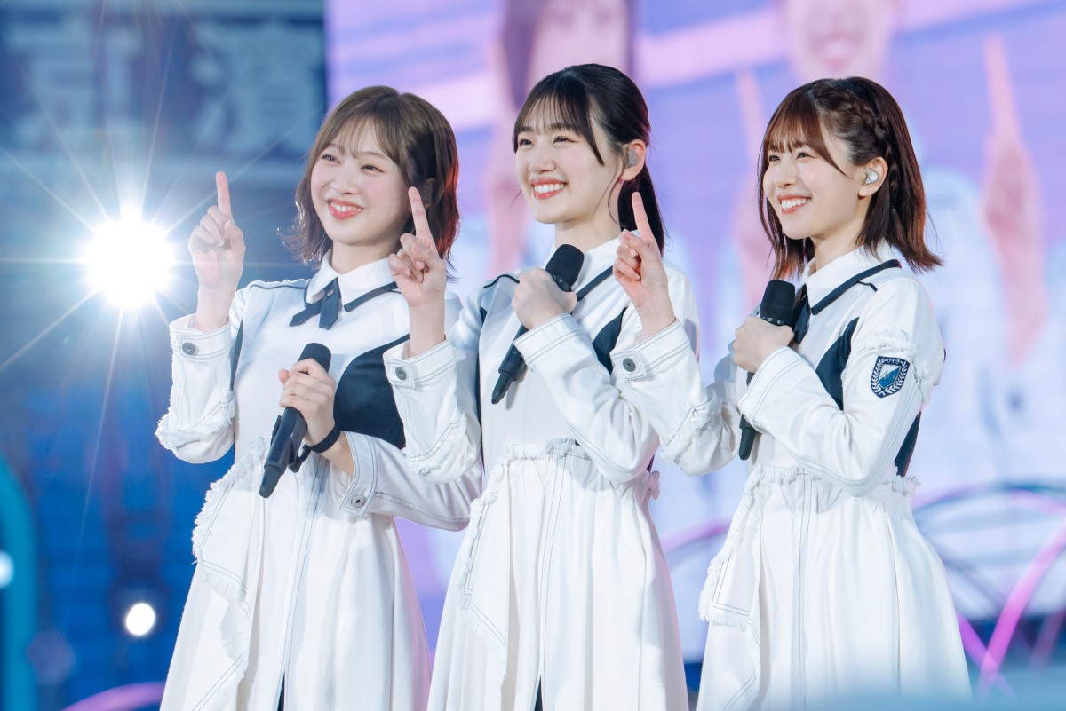 日向坂46「6回目のひな誕祭」　全曲披露5時間のステージに　卒業メンバーもサプライズ登場