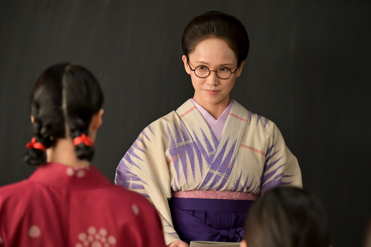 『あんぱん』“蘭子”河合優実、“豪”細田佳央太を見つめる視線が切ない　ネット悶絶「恋心に気づいて」