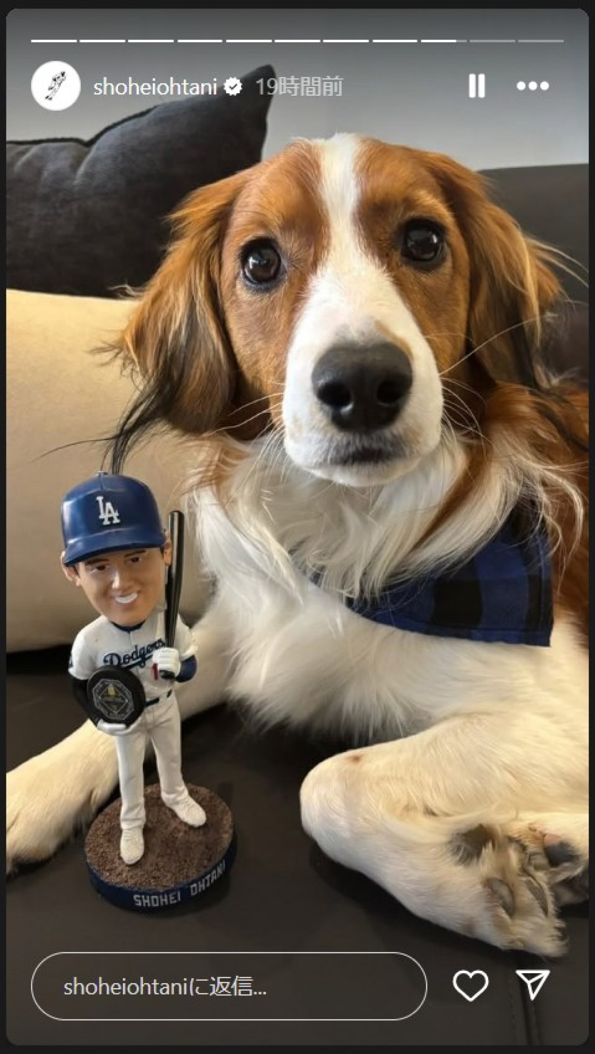 大谷翔平のボブルヘッドとデコピン ※「大谷翔平」インスタグラム