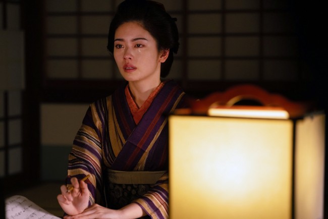 大河ドラマ『べらぼう~蔦重栄華乃夢噺~』第14回「蔦重瀬川夫婦道中」より