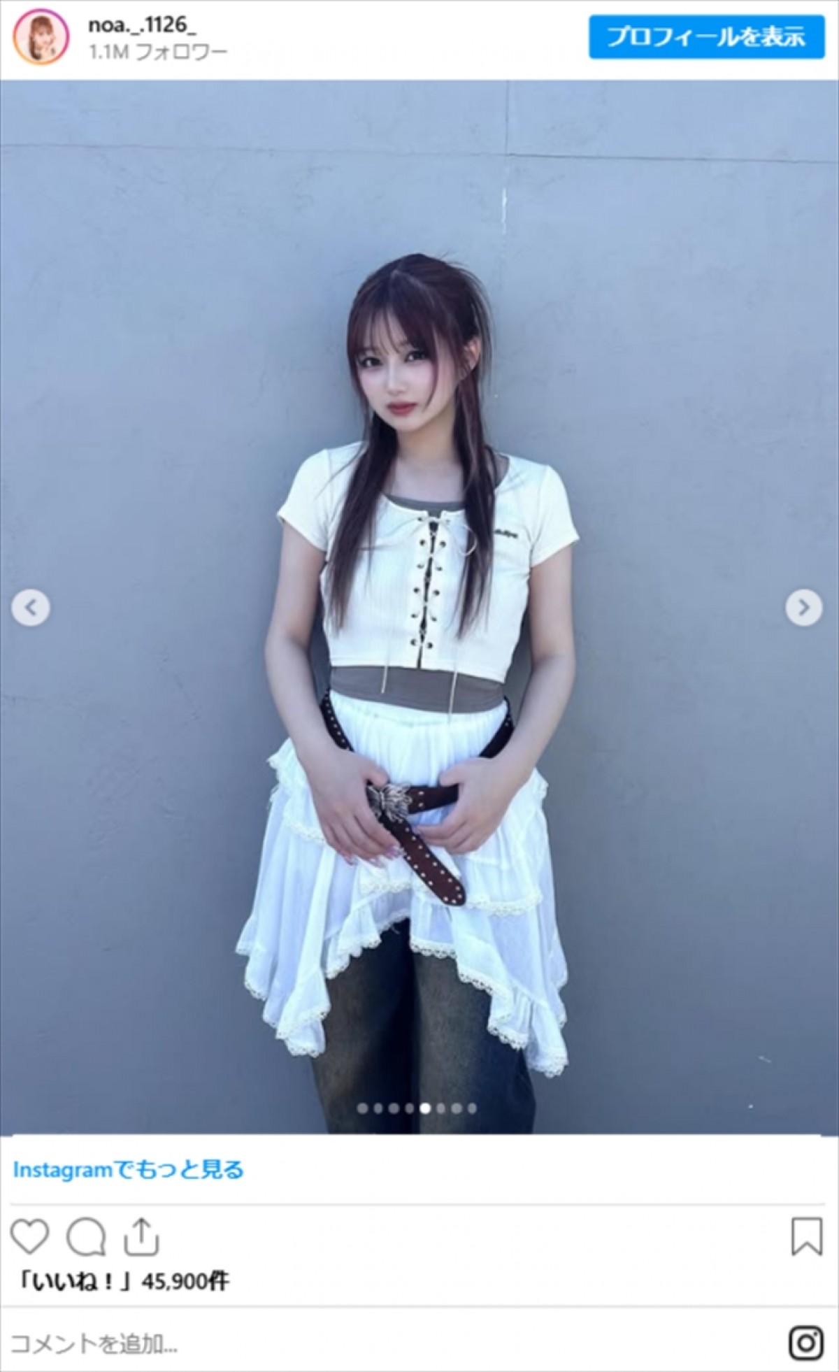 辻希美の長女17歳、“へそ出し”コーデで美スタイル全開　モデル撮影を報告し、両親も反応