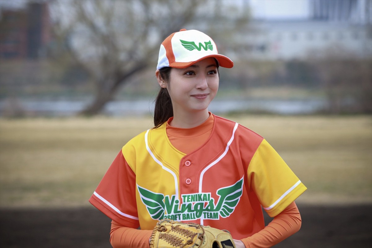 橋本環奈、三浦翔平、畑芽育らメインキャストが勢ぞろい！　『天久鷹央の推理カルテ』シーン写真初解禁