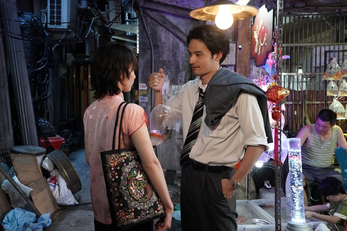 吉岡里帆＆水上恒司の恋が動き出す――！　映画『九龍ジェネリックロマンス』場面写真一挙解禁