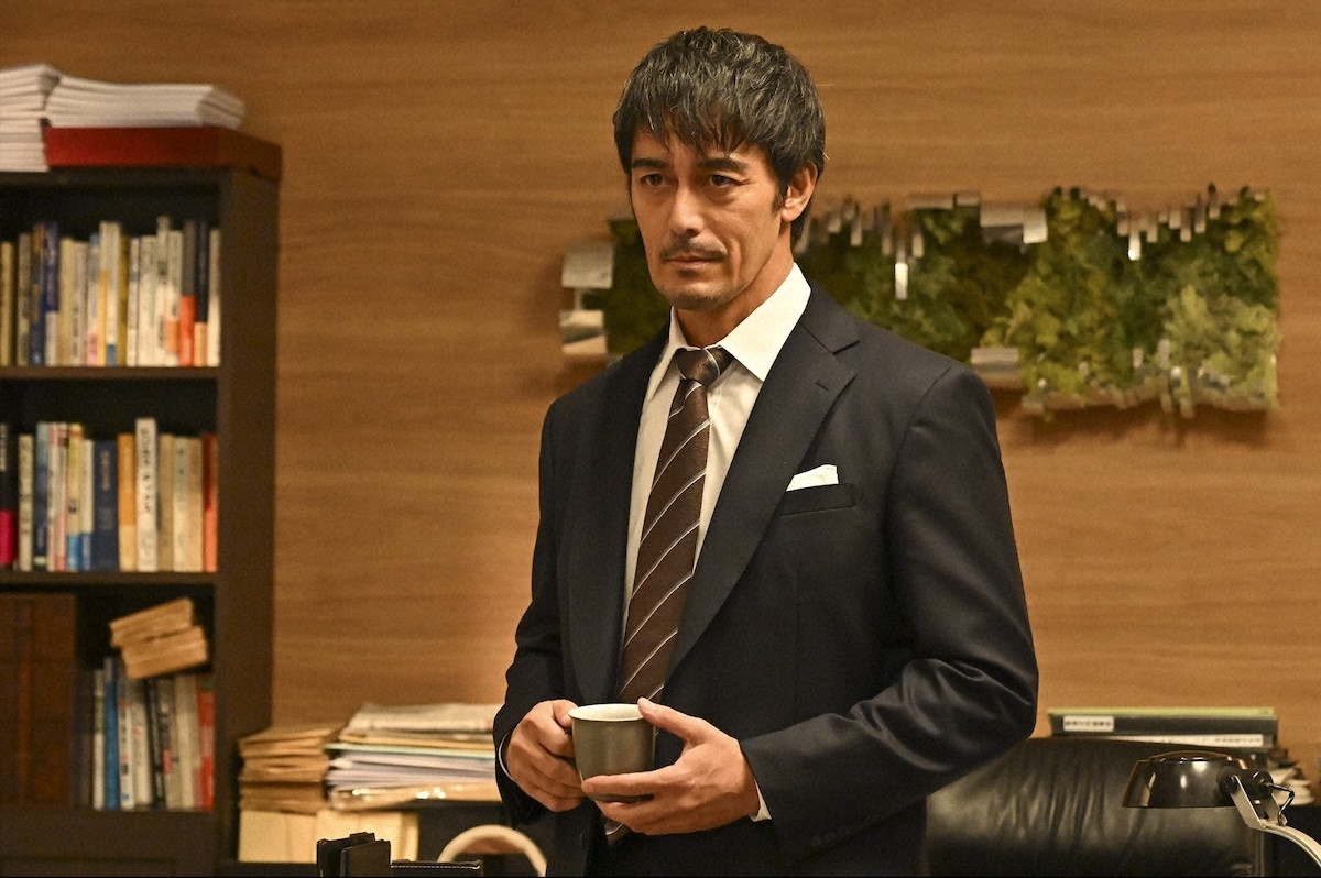 『キャスター』“進藤”阿部寛＆“崎久保”永野芽郁、つながっていた2人の過去に反響「しんどい」「因縁深い」