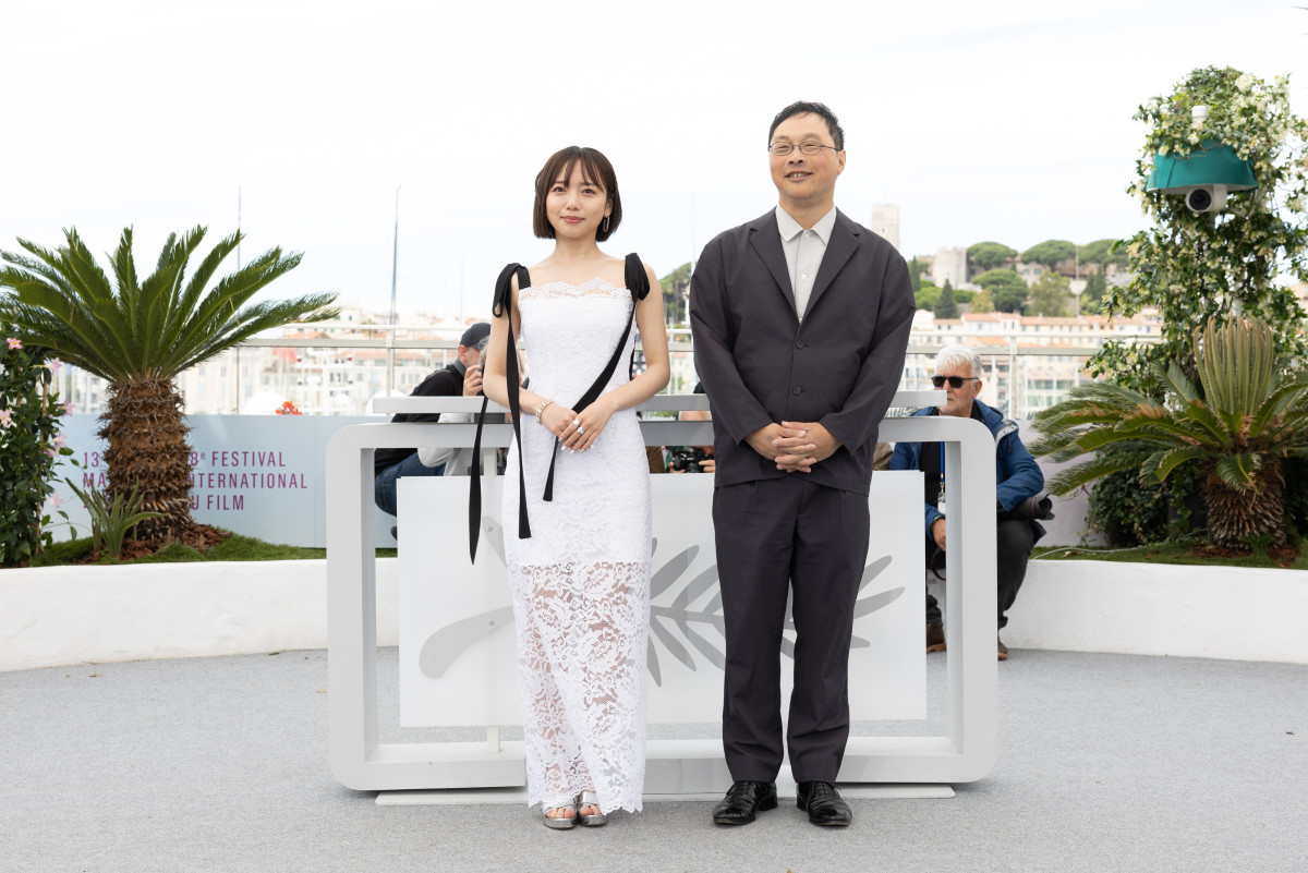 齊藤京子、映画初主演にしてカンヌに！「一生に一度の思い出」　『恋愛裁判』フォトコールに登場