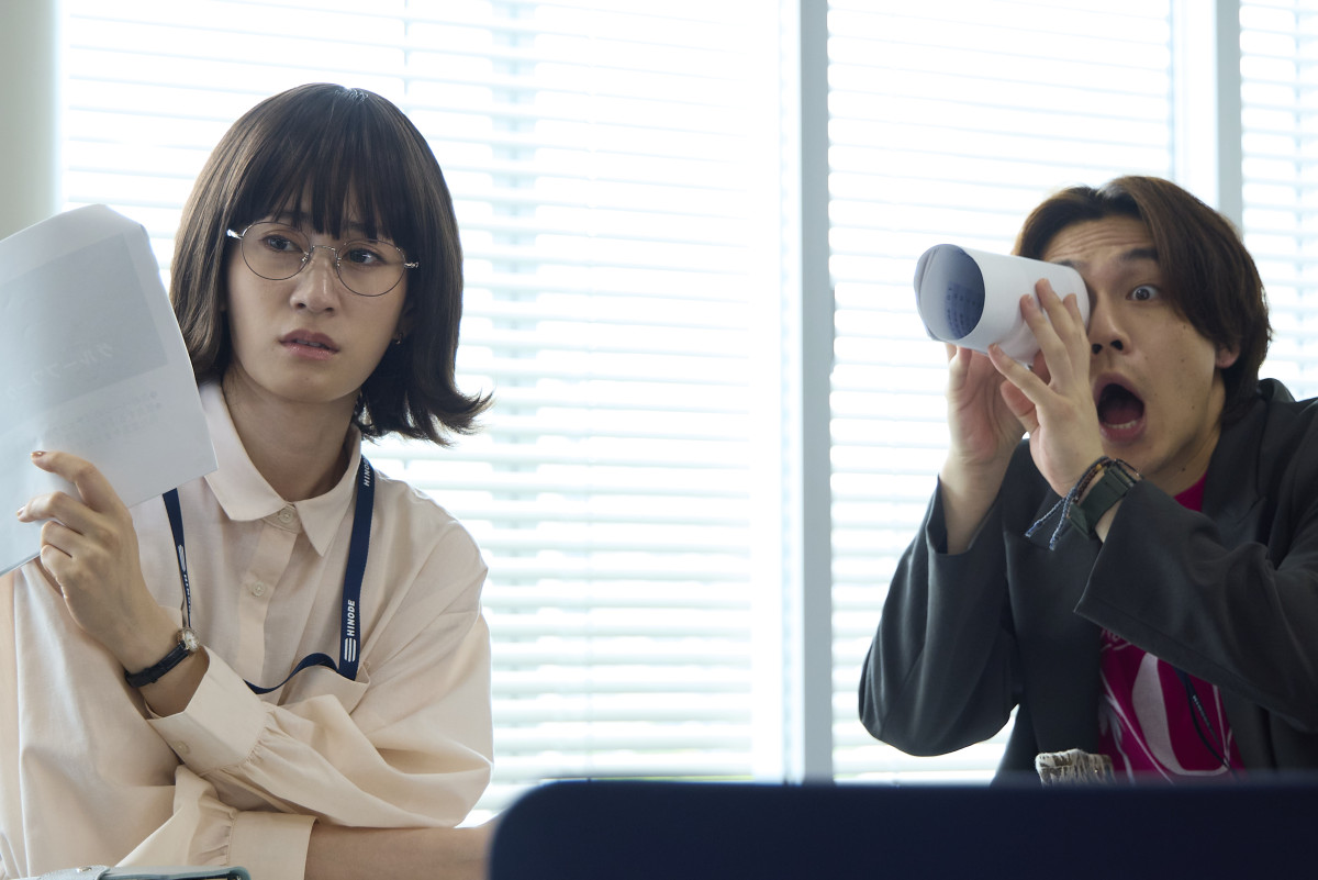 『人事の人見』第7話　“真野”前田敦子、元上司を目撃し、動揺する