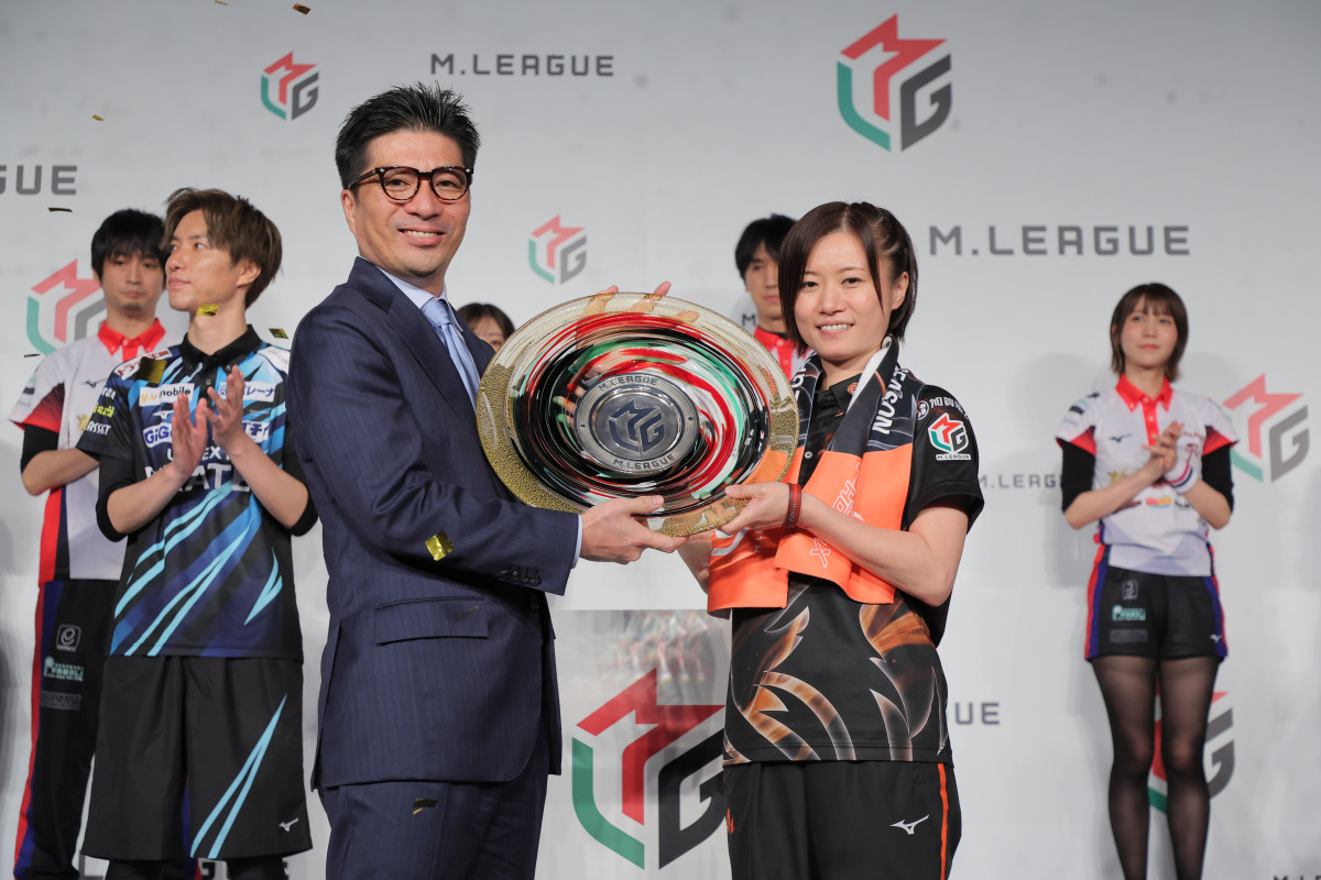 【Mリーグ2024‐25】フェニックスが悲願の初優勝！　勇退する近藤誠一監督の花道飾る