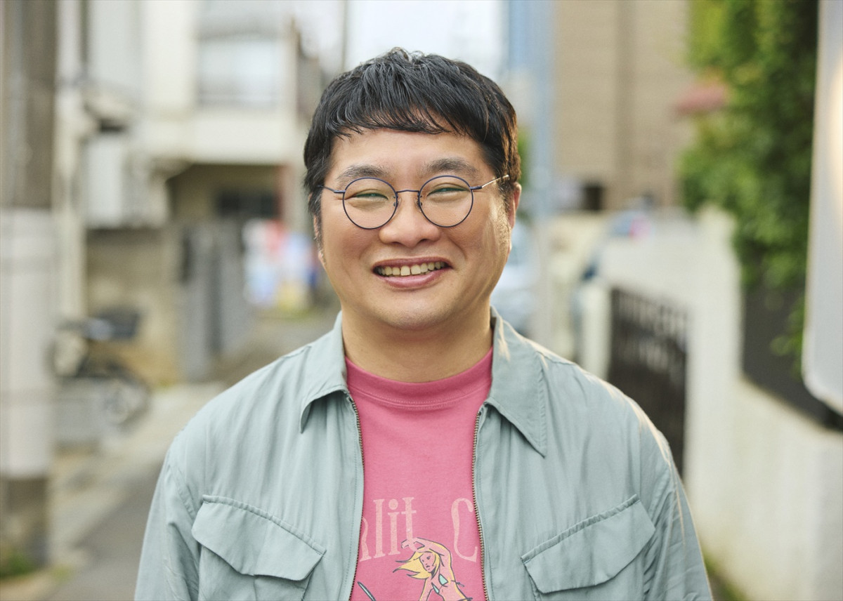Aぇ! group・小島健、影山優佳、7月期ドラマ『こんばんは、朝山家です。』で先生役！　追加キャスト発表