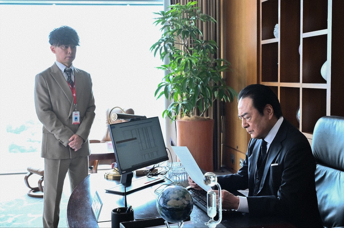 『キャスター』第8話　“進藤”阿部寛、大規模な山火事が発生した原子力関連施設が集中する村で取材を敢行