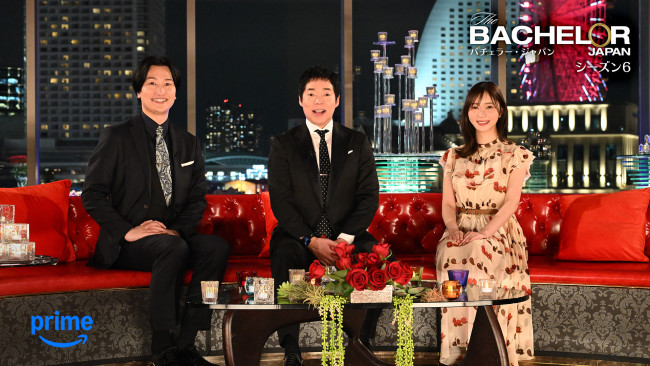 『バチェラー・ジャパン』シーズン6 MCの(左から)山添寛、今田耕司、指原莉乃