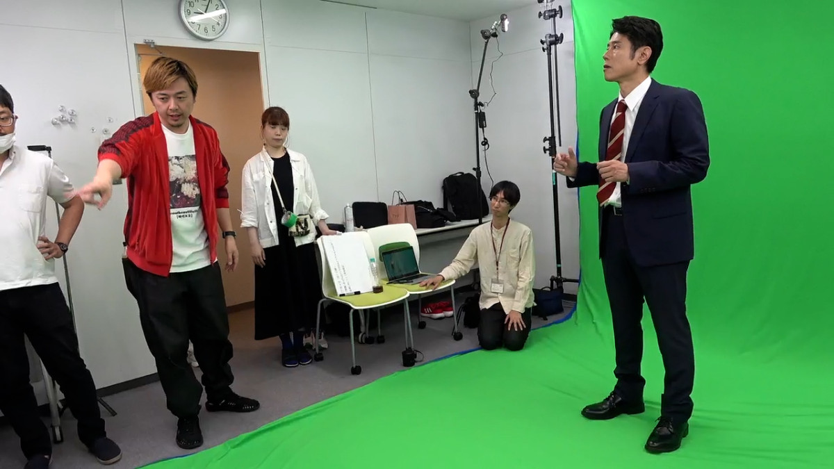 原田泰造がウルフルズ挿入歌にのせてダンス! 『映画 おっパン』メイキング映像&オフショ到着