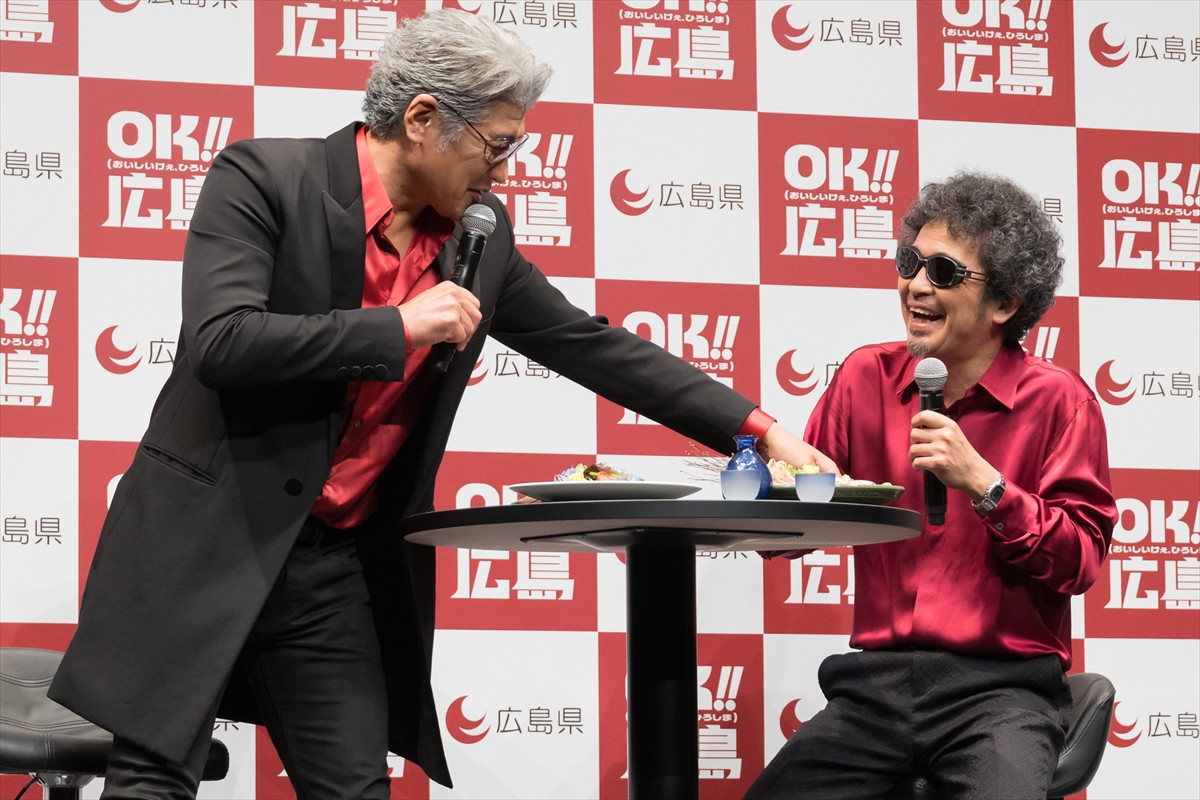 奥田民生＆吉川晃司、ユニット活動の目標は「無事、喧嘩もなく終わらせたい」