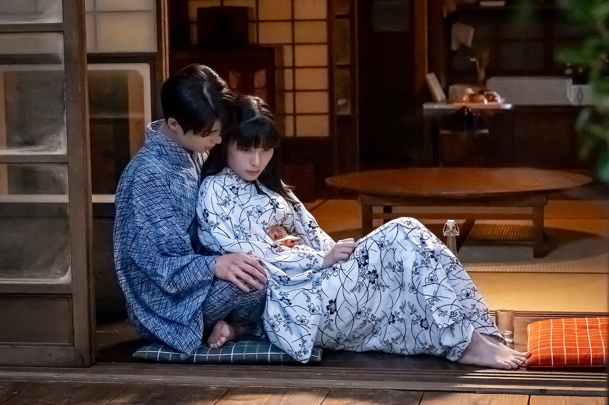 『波うららかに、めおと日和』キス＆お姫様抱っこからの急展開にネット衝撃「不穏すぎない？」（ネタバレあり）