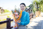 ドラマ『波うららかに、めおと日和』のクランクアップを迎えた山本舞香