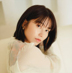 ドラマ『レプリカ 元妻の復讐』に出演する横山由依