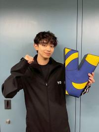 2025 TBSバレーボールの応援サポーターに就任した宮世琉弥