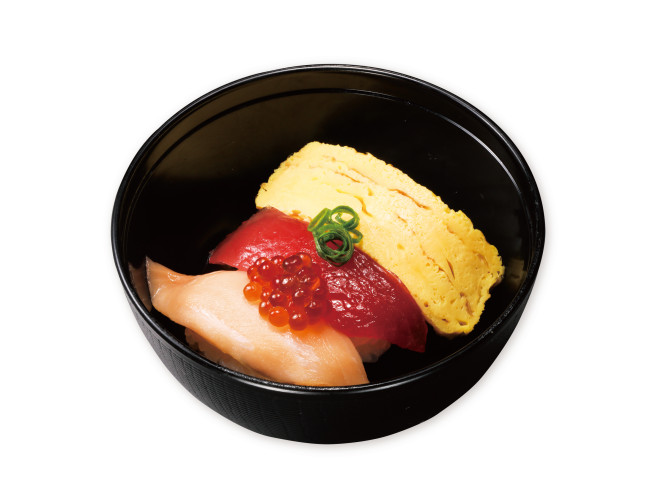 写真）『ちいかわ』×「くら寿司」がコラボ！ 「寿司皿」や寿司