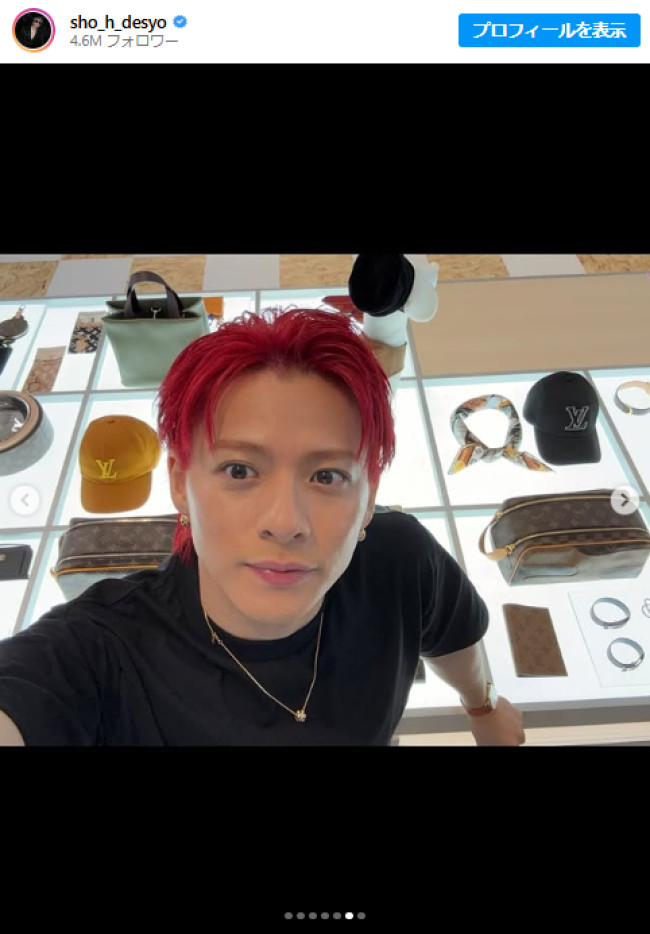 平野紫耀が“赤髪”に大胆イメチェンでファンもん絶！　「ドキッとした」「サプライズすぎ」
