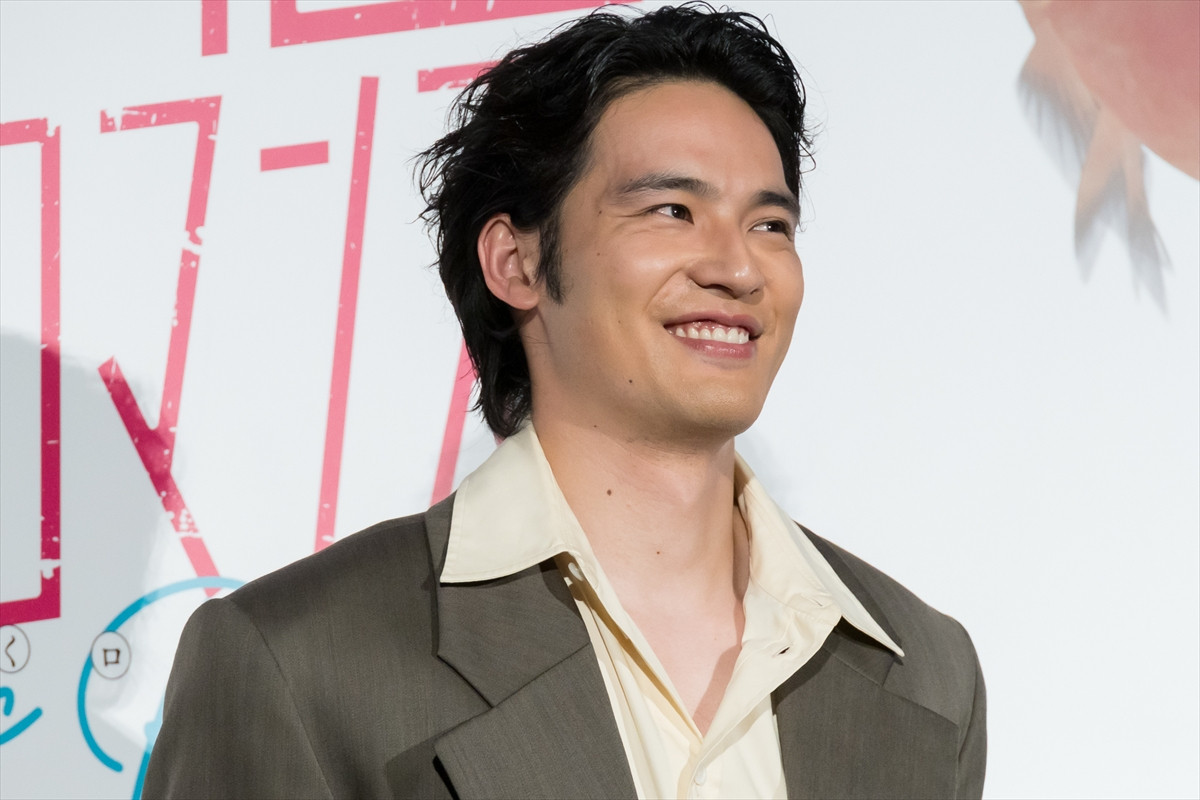 水上恒司、役作りで“男らしく” 　吉岡里帆「皆さんがメロメロになるのも分かります」