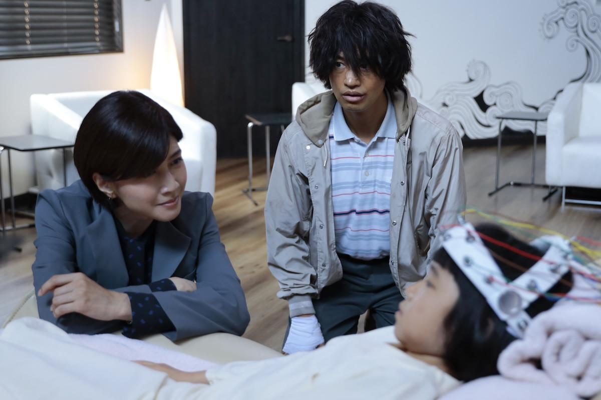 『誘拐の日』第4話　“新庄”斎藤工、“凛”永尾柚乃の頭脳に秘められた驚くべき事実を知る