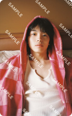 imase 1st photo book『you ＆ me』台湾のネット書店（博客來・誠品書店・台中東京）限定の予約特典、クレカサイズのフォトカード