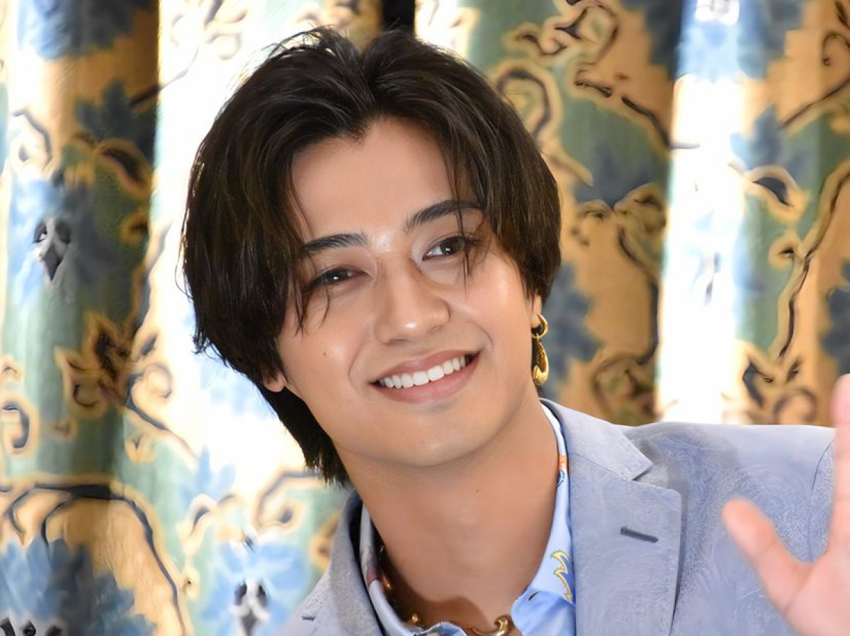 「エトロホーム」銀座本店ショールームローンチイベントに登壇したKing & Princeの高橋海人