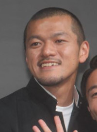 カミナリ・竹内まなぶ