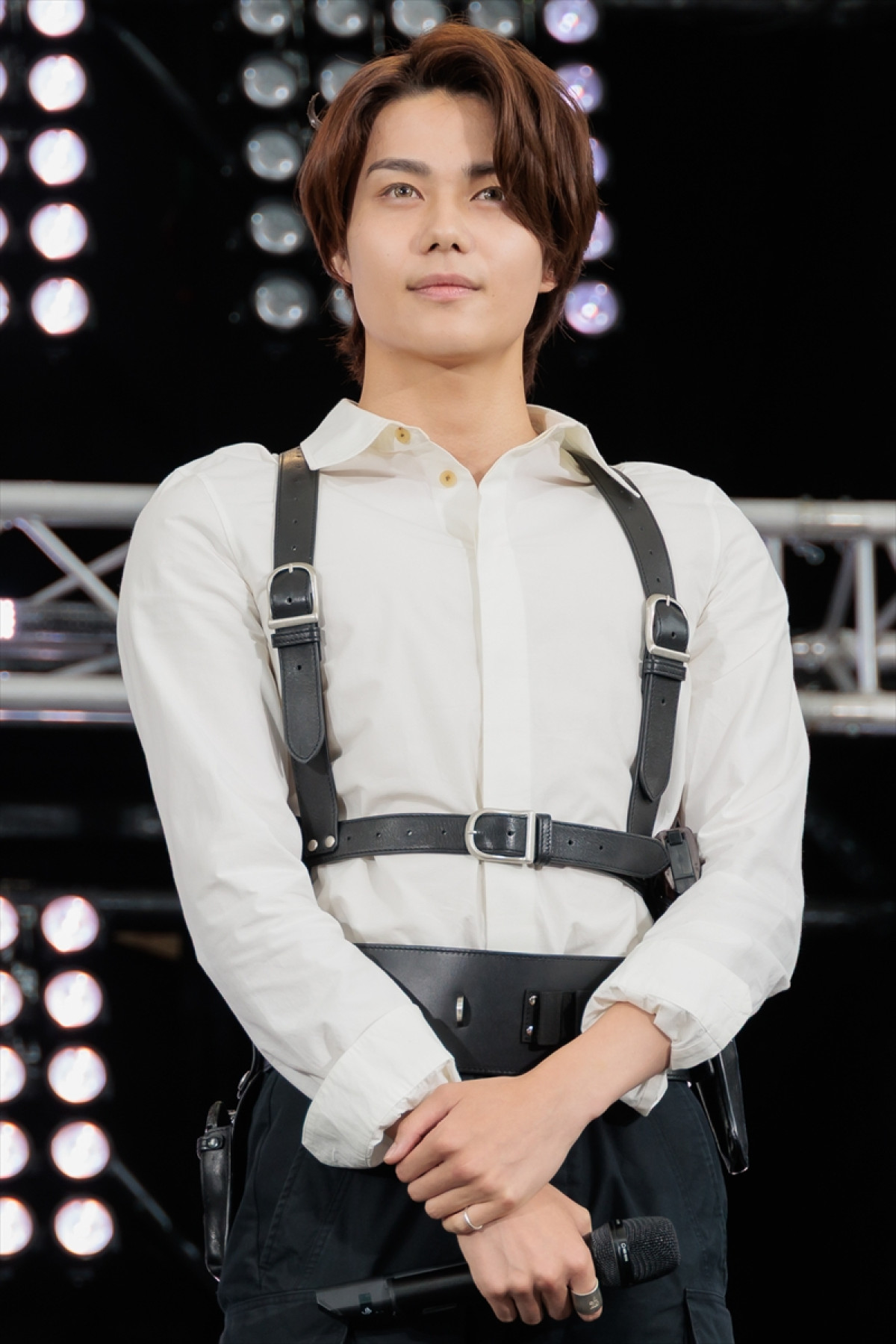 『仮面ライダーゼッツ』主人公・今井竜太郎、変身ポーズ披露で「心臓バクバクです」